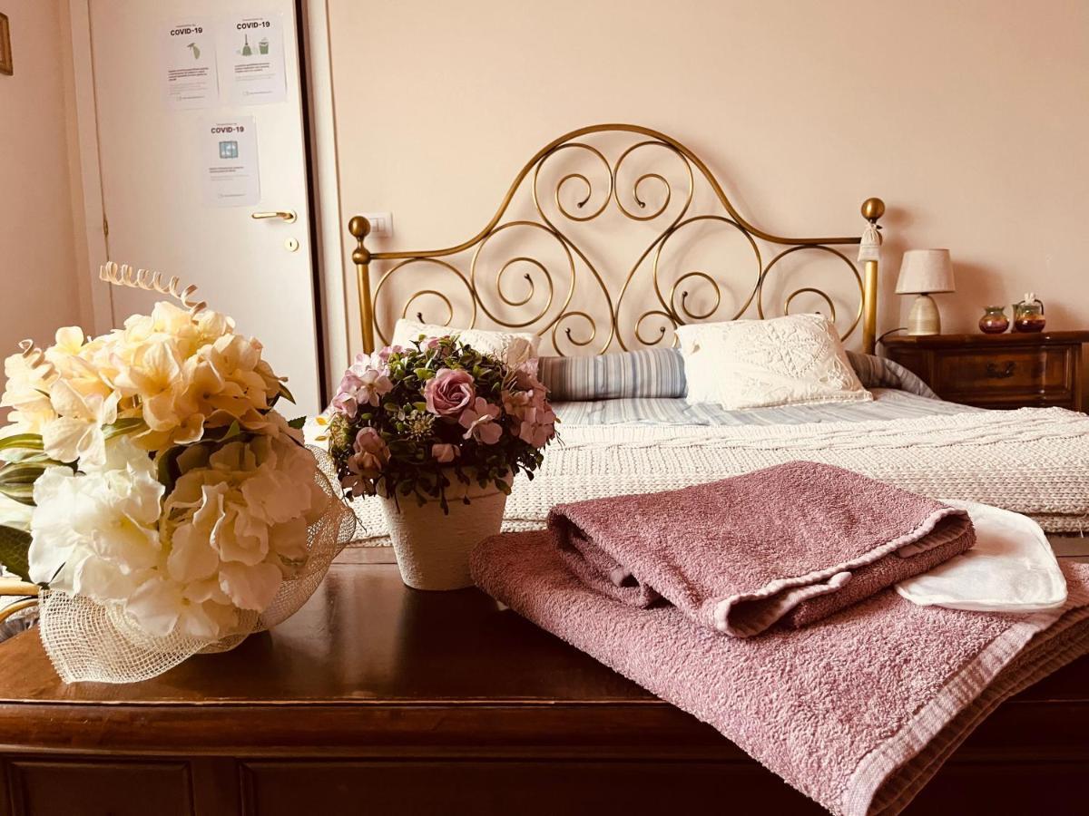 Bed&Breakfast Benedetta Cantagrillo Exterior photo